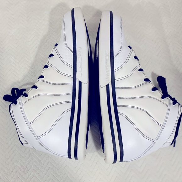 Air Jordan Team Size 12 - Picture 5 of 6